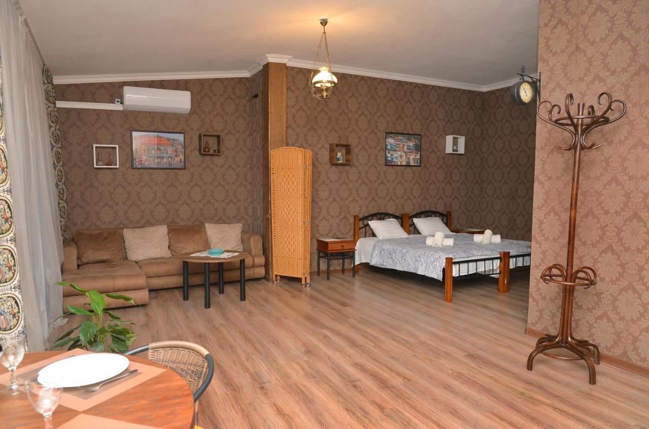 Natia'S Apartment On Dadiani St. Tbilisi Exteriér fotografie